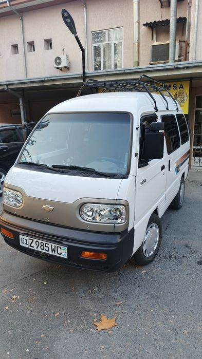 Damas zor xolata  oq rang