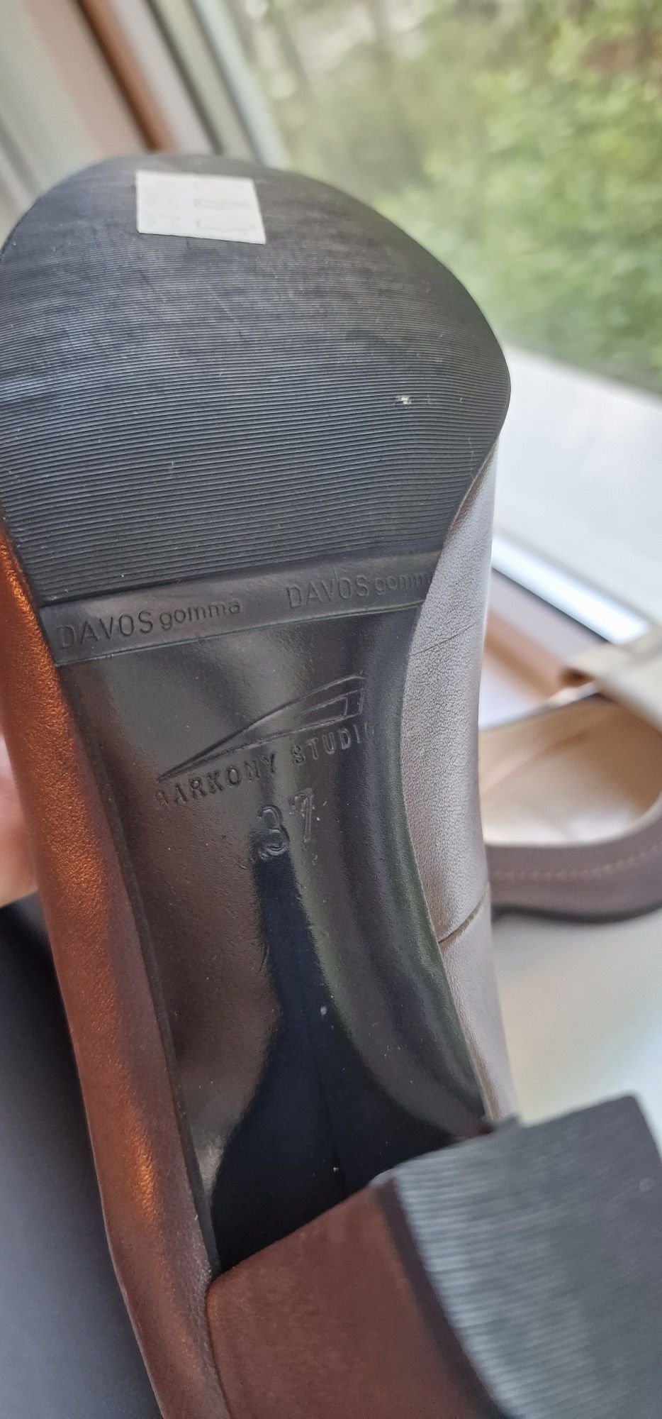 Pantofi de piele dama