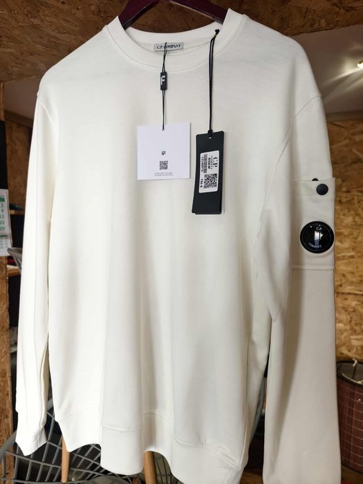 Страхотен модел мъжка блуза м размер