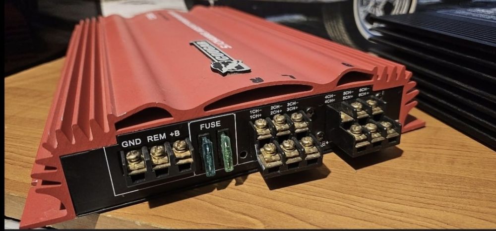 Renegade Profi Sound Cougar subwoofer amplificator statie Hifonics