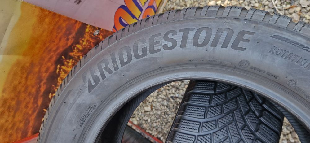 2 Anvelope Bridgestone 235 60 R18 M+S . Dot 2021
