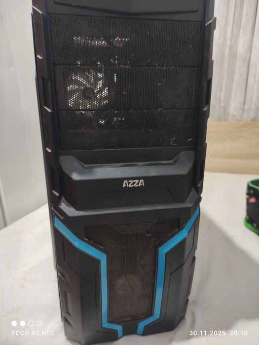 Продавам компютър