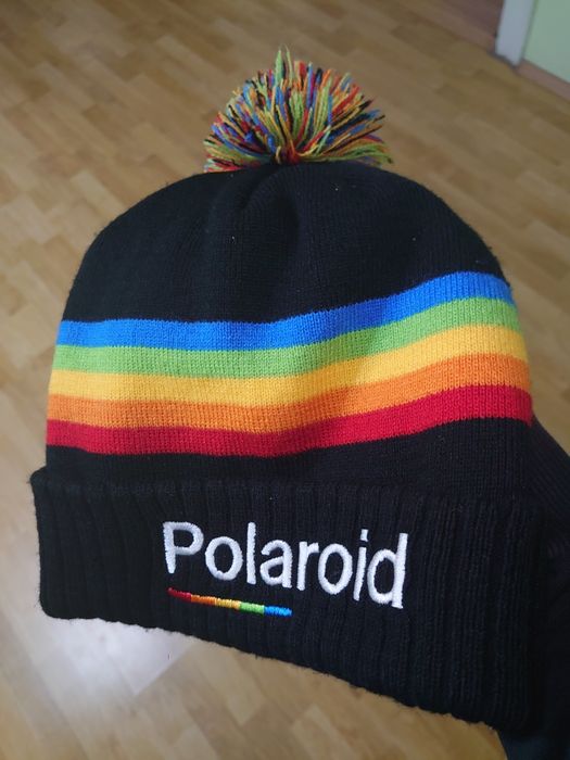 Căciulă Polaroid