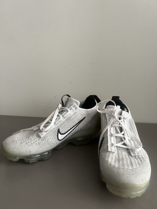 Дамски оригинални маратонки Nike Vapormax