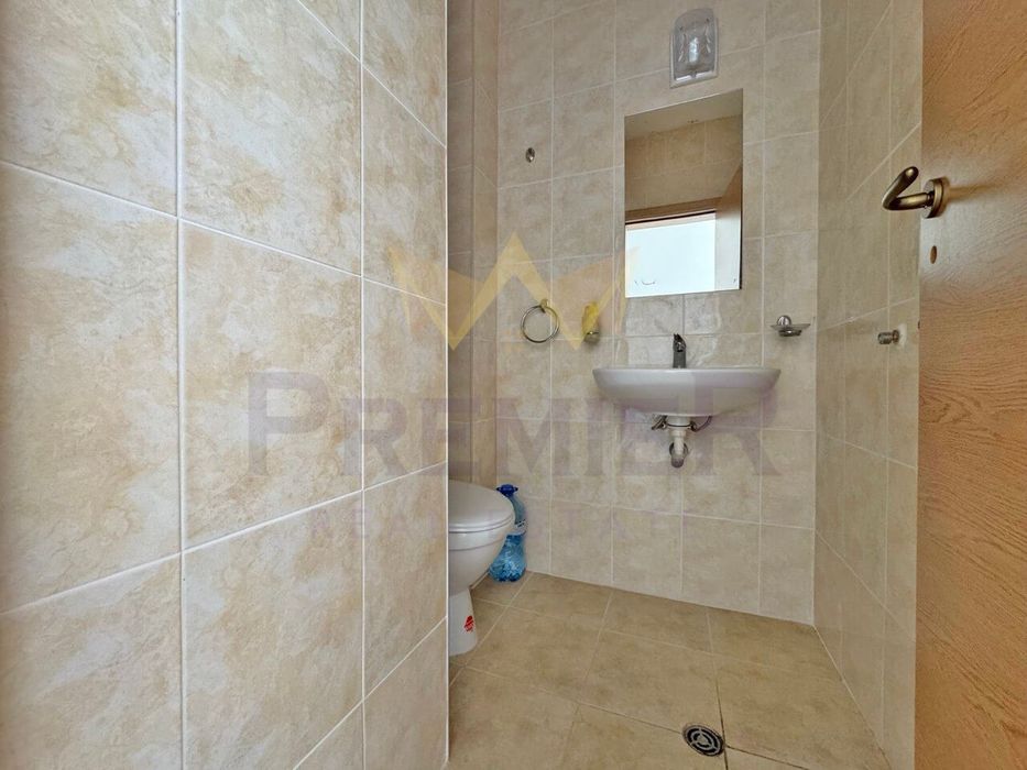 1-стаен в Бургас, област-к.к.Слънчев бряг площ 22 цена 28500