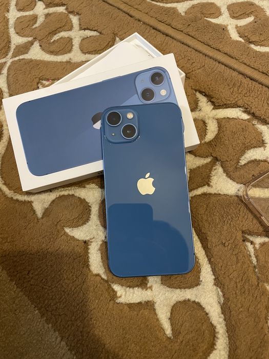 Продам IPhone 13, 128 Gb,