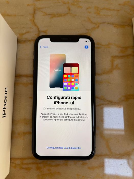 iPhone 11, 64 GB, liber în orice rețea, resetat complet