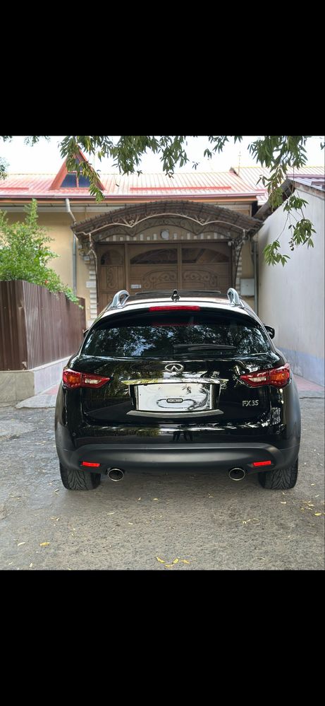 Infiniti fx35 2009