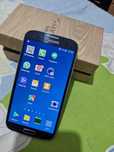 Samsung Galaxy S4 la cutie