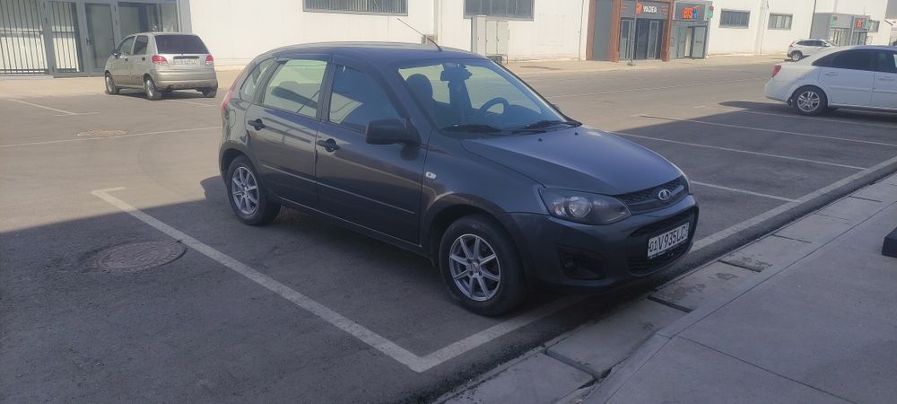 Продам ладу калину 2 автомат