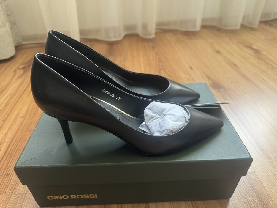 Дамски обувки Gino Rossi, размер 37
