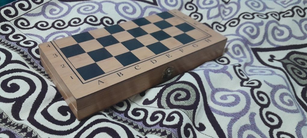 Шашки-Нарды-шахматы комплект деревянный