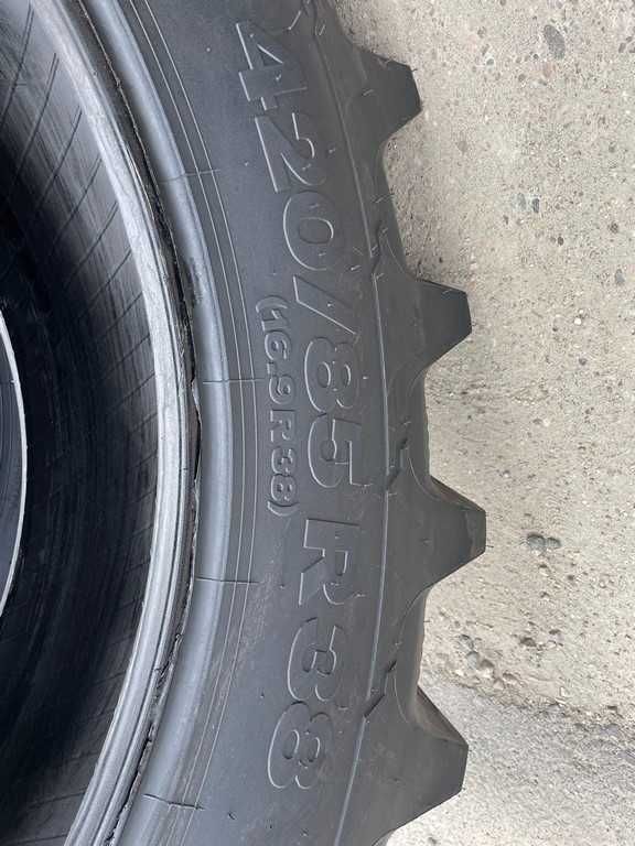 Cauciucuri Radiale 420/85 R38 LIVRARE RAPIDA Anvelope Tractor