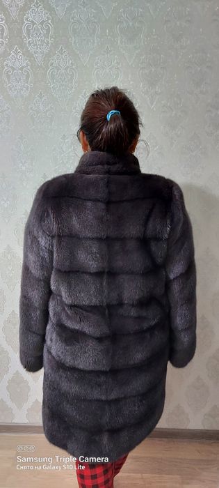 Продам норковую шубу !