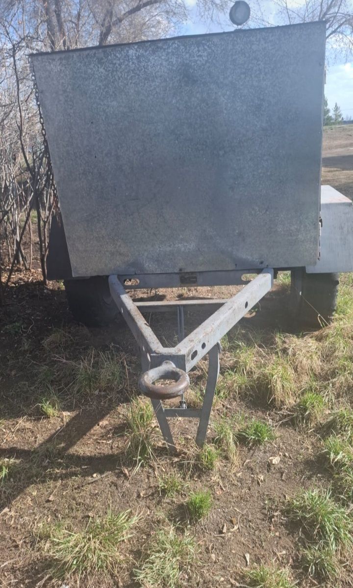 Продам прицеп в хорошие состоянии