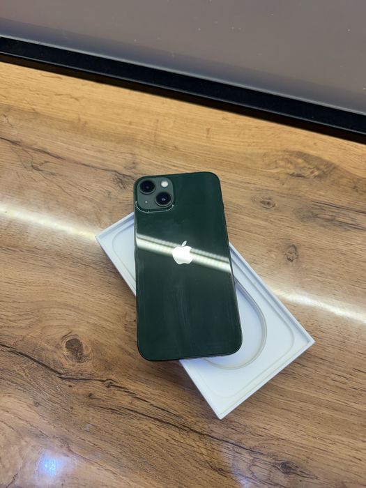айфон 13 зеленый