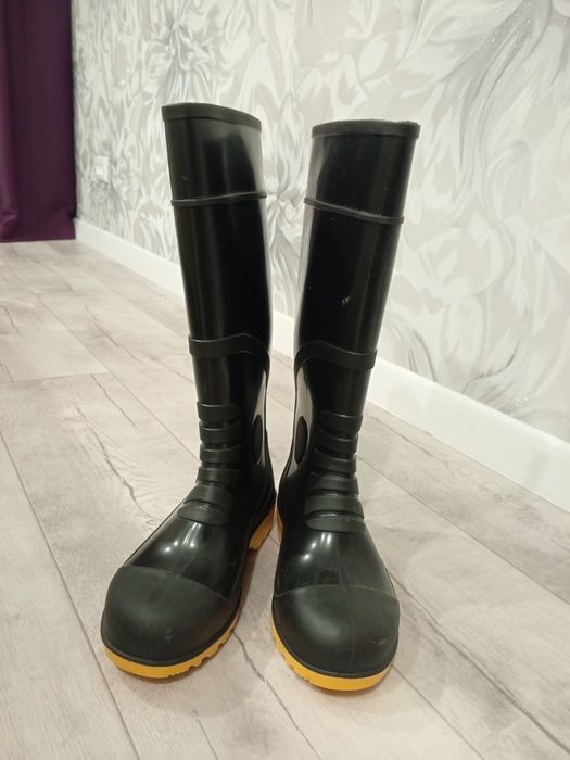 Сапоги резиновые