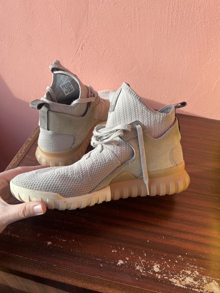 Adidas tubular сив 45 1/3