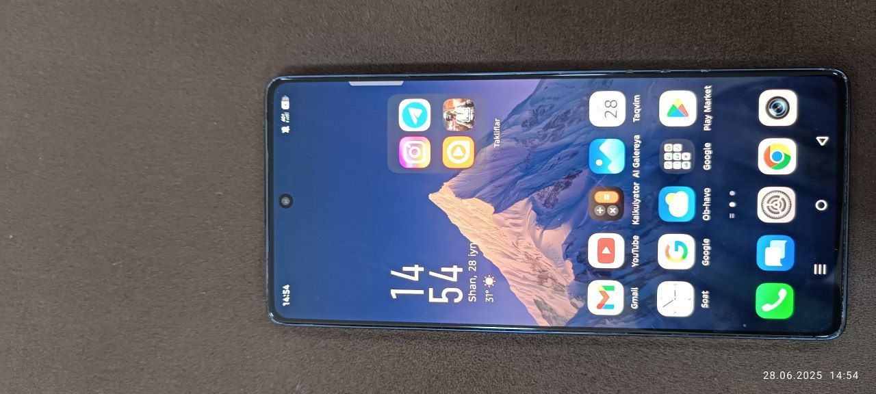 Pamyat::8+8 256GB
Qaropka daqumet: full
Bahos