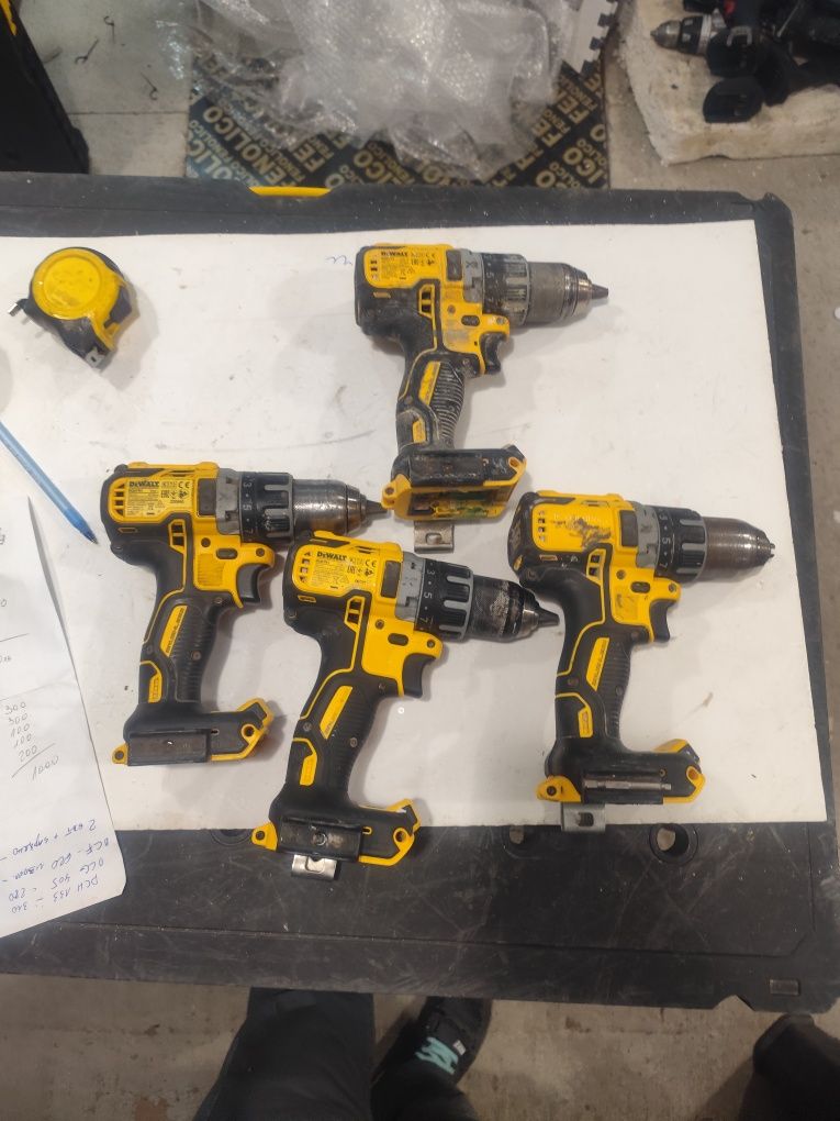 Акумулаторен безчетков винтоверт Девалт Dewalt DCD790 и DCZ791