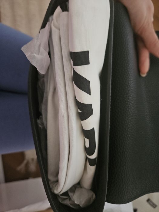 Черна кожена чанта Karl Lagerfeld