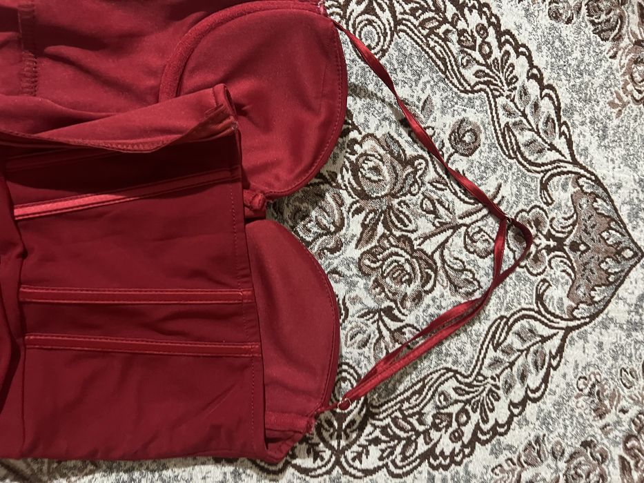 Дамска червена рокля