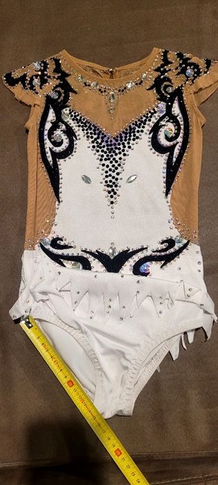 Costum gimnastica ritmica
