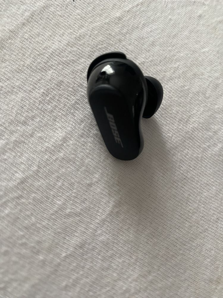 Vand casti Bose DC 2 earbuds