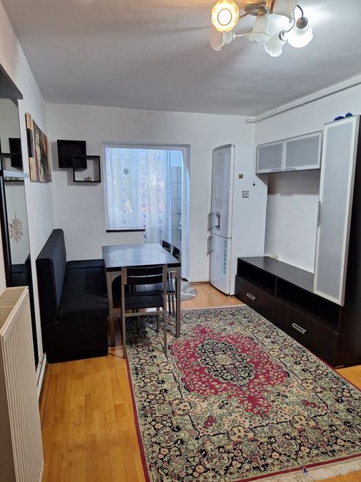 Închiriere apartament 2 camere, etajul 1