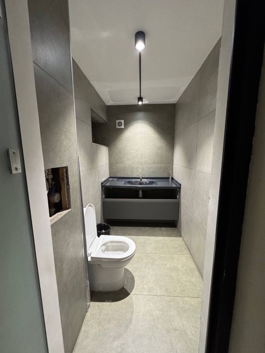 Срочно аренда офис Ганга Метро Гафур Гулям 176 кв м 1 этаж и 2 этаж