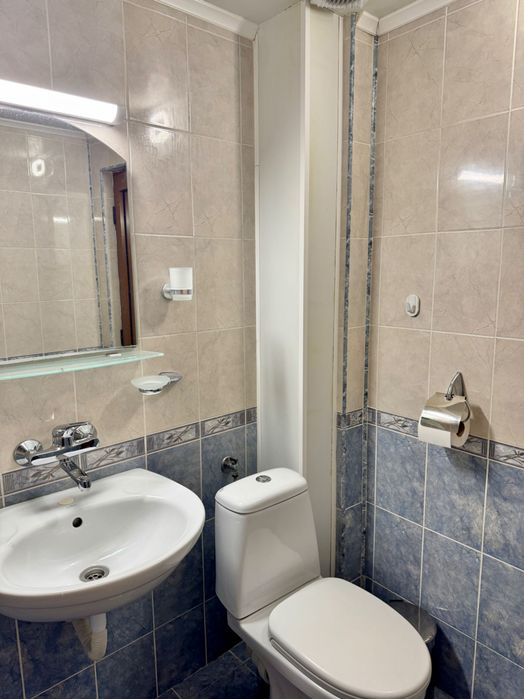 Дава се под наем Тристаен апартамент в Стара Загора, Център - 65 кв.м за 331.5 € - Снимка #15