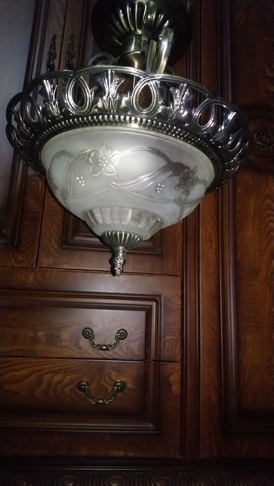 Люстра для гостиной