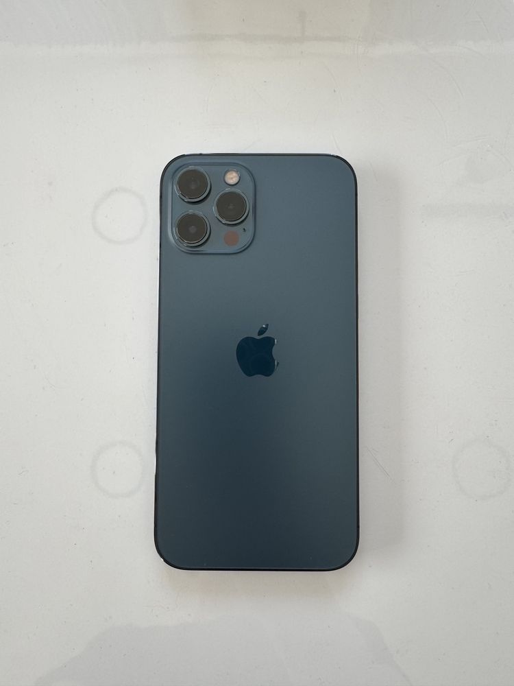 IPhone 12 про макс