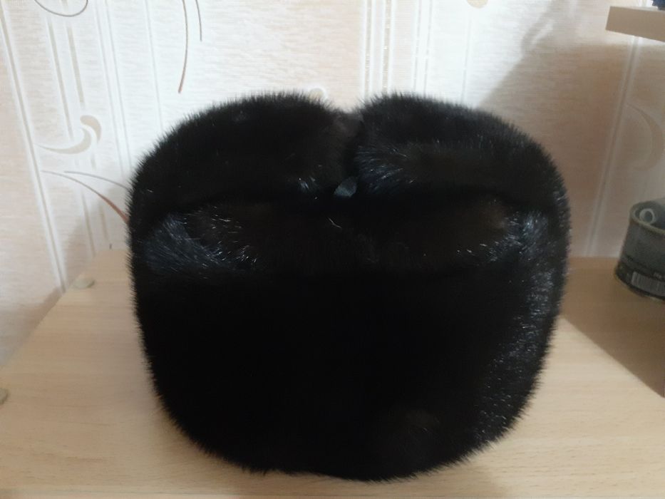 Продам норковую шапку