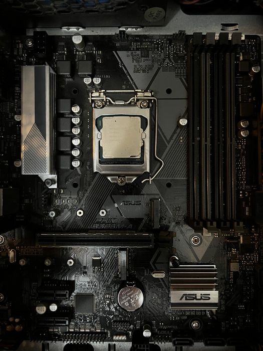 Kit Intel Core I3-8100 + Asus Prime B365M-A + Cooler + 16GB RAM