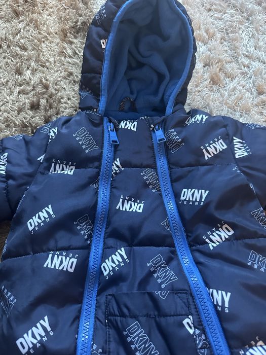 Combinezon DKNY jeans ca nou 6/9 luni albastru