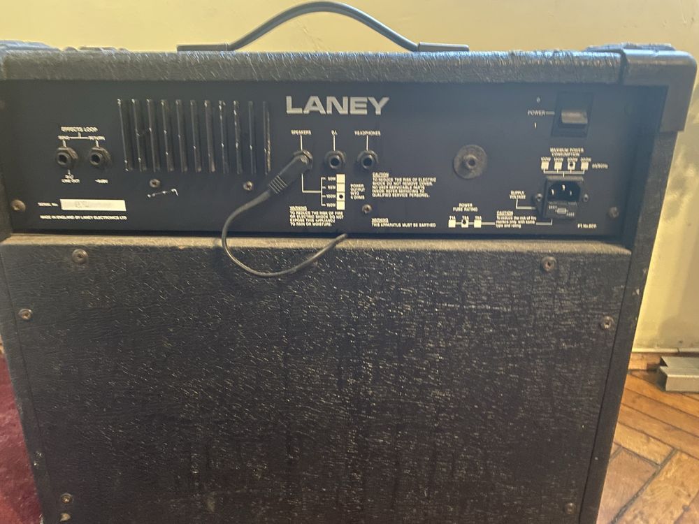 Китарно кубе-комбо Laney 100w.