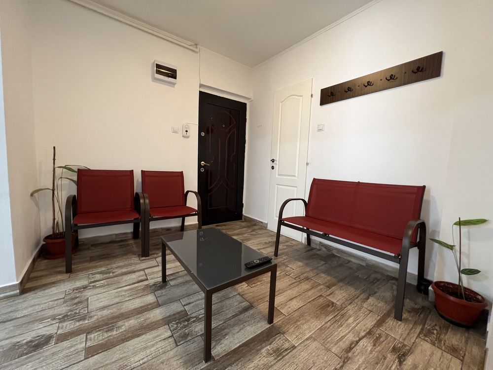 Inchiriez apartament cu o camera in regim hotelier