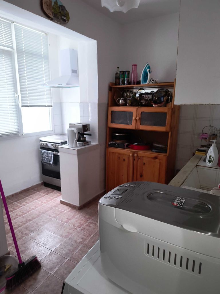 Продава се Двустаен апартамент в Добрич, Добротица - Варненска - 65 кв.м за 1193 €/кв.м - Снимка #4