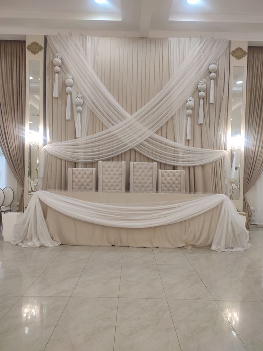 Продам Президиум молодоженов.