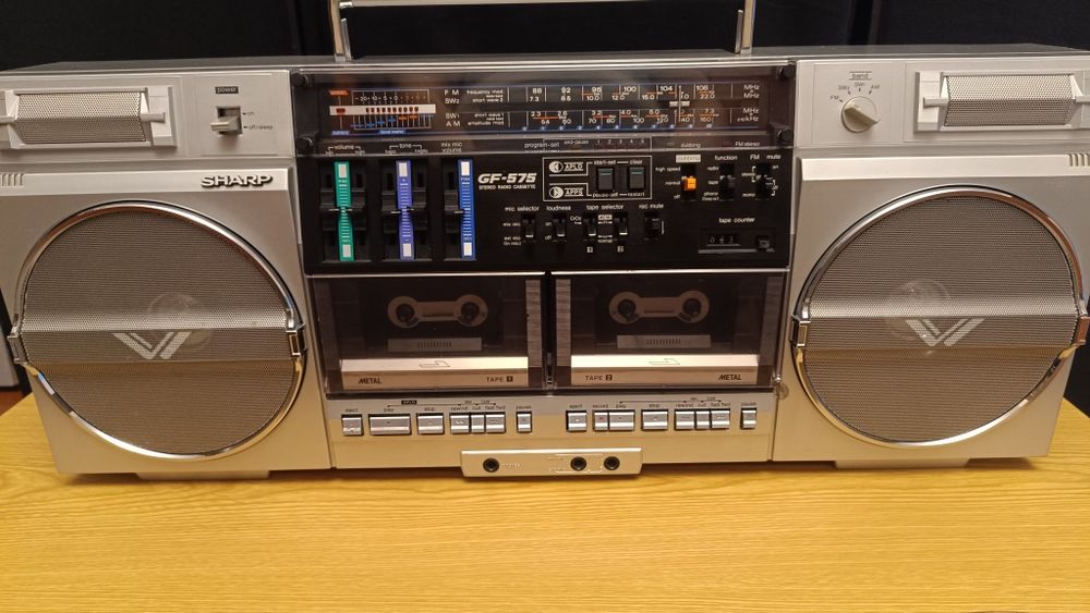 Магнитола Шарп GF-575 ZB