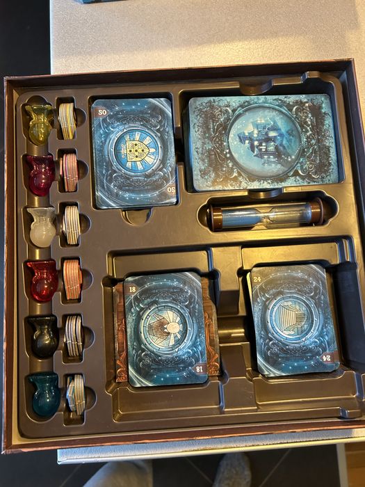 Настолна игра Mysterium