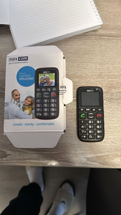 vand telefon maxcom confort mm42bb