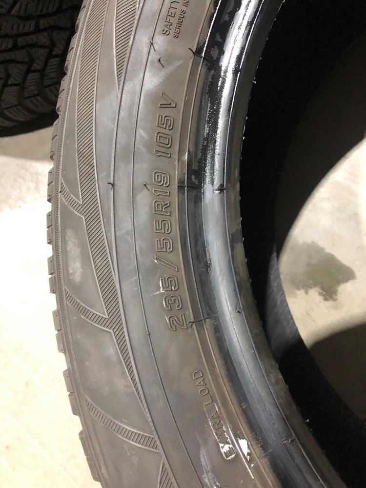 Vand cauciucuri de iarna marca Falken 235/55/19