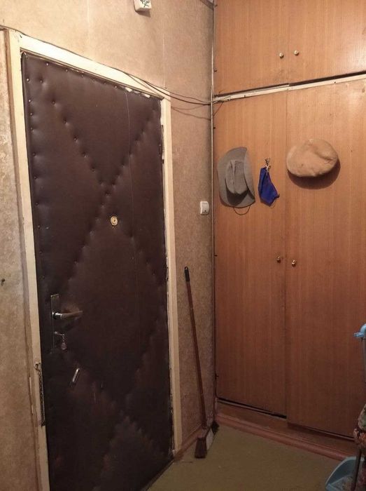 3 хонали квартира сотилади 1 чи этаж 9 этажли дом, Чилонзор Алгоритм
