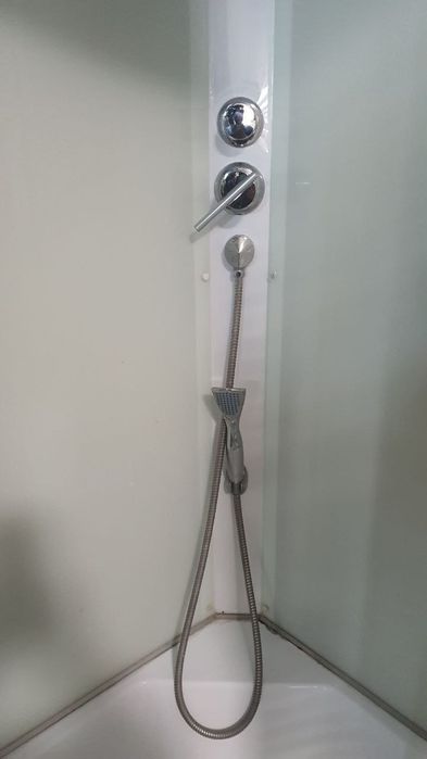 Dushavoy kabina holat yahshi