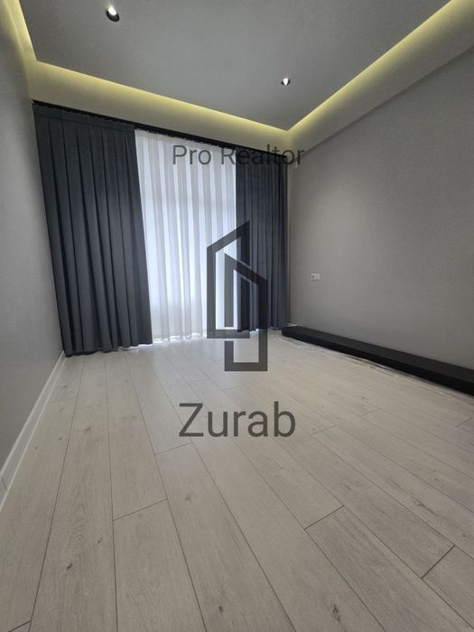 Новостройка  Паркентский  3/5/12 70.5 m²