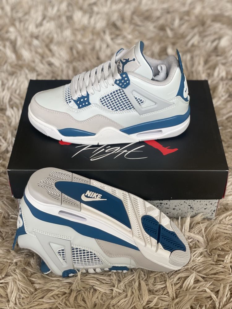 Air Jordan 4 Retro Military Blue