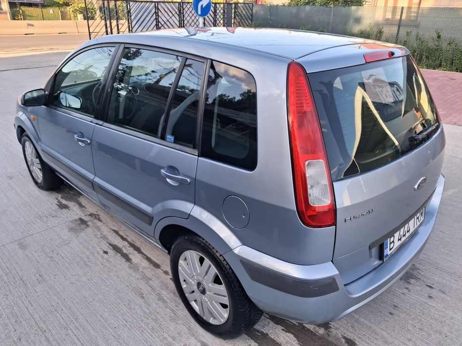 Ford Fusion 16 Benzină  114000 Km