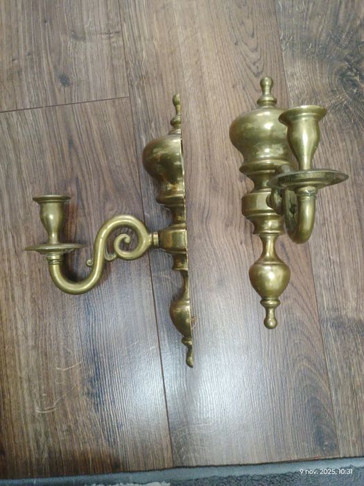 Set doua aplici din alama.